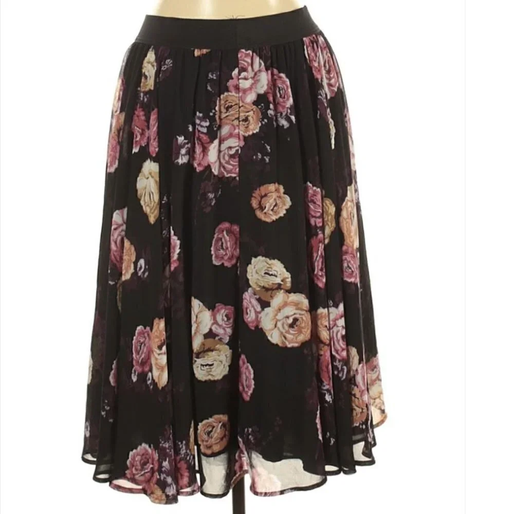 NEW Torrid Black Floral Chiffon Tulle Midi Skirt